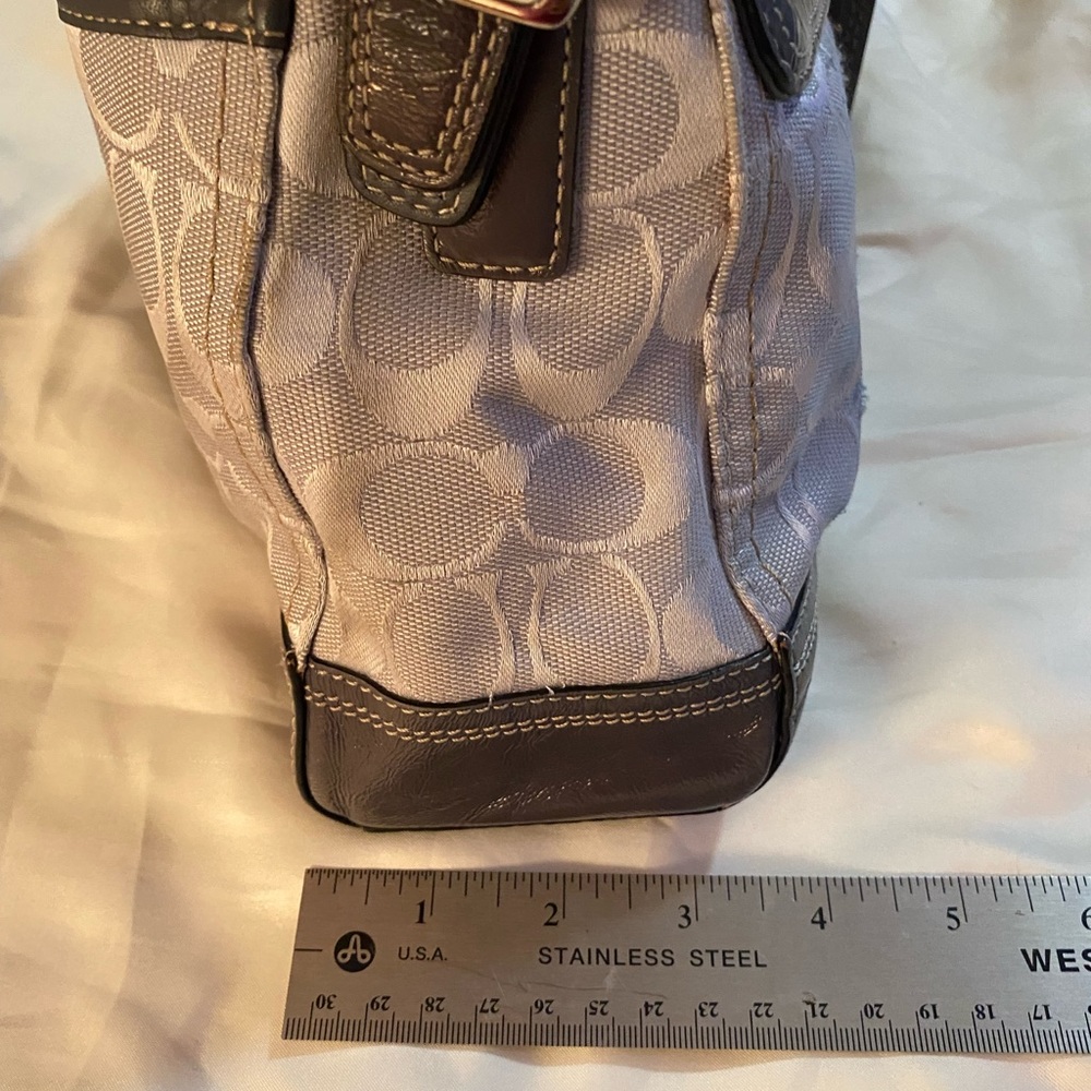 Coach Bag - Picture 6 of 8